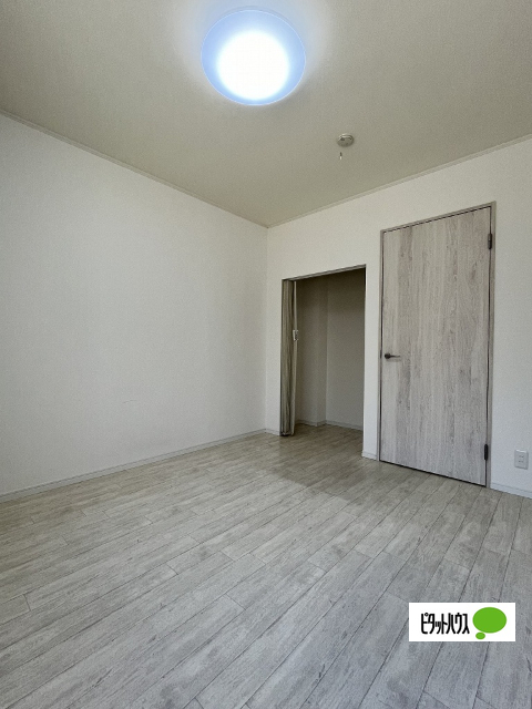 居室・リビング　１０３　同一タイプ