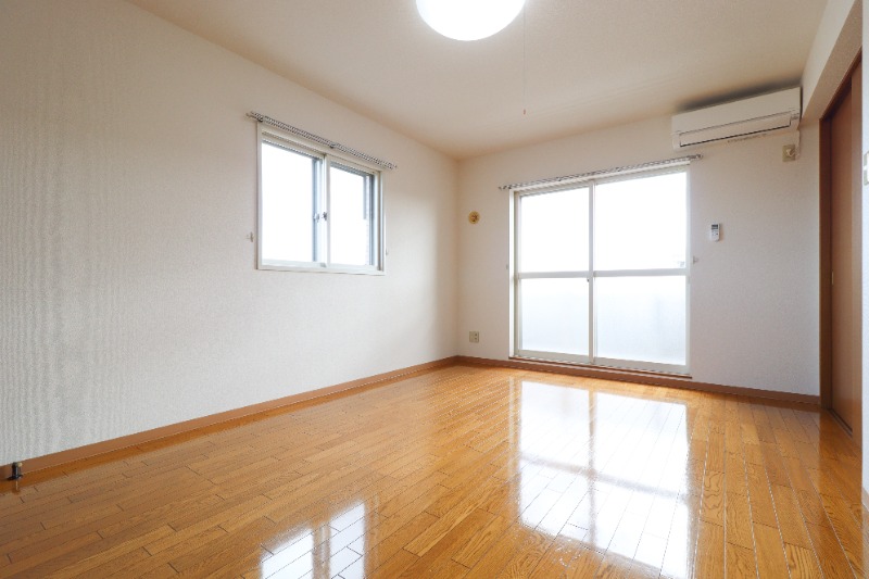 居室・リビング　図面と現状に相違がある場合には現状を優先