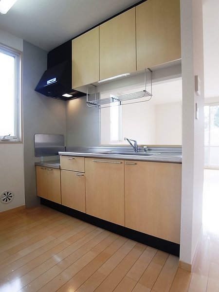 キッチン　☆収納豊富な使いやすいキッチンです☆