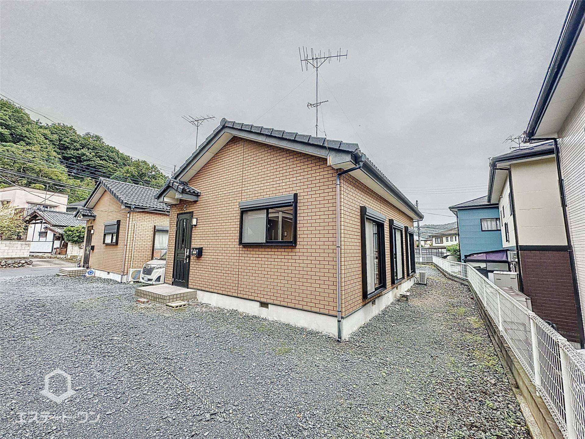 建物外観　生活音が気になりにくい戸建てタイプ♪