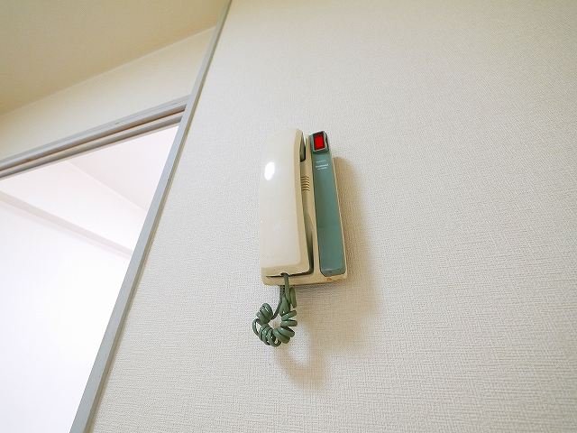 セキュリティ　インターホン付きで安心です。