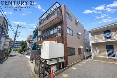 建物外観　駅近・敷地内駐輪場完備・室内リノベーション済み