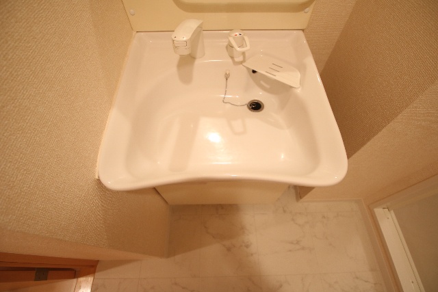 洗面設備　※別室の参考写真の為、現況優先です。