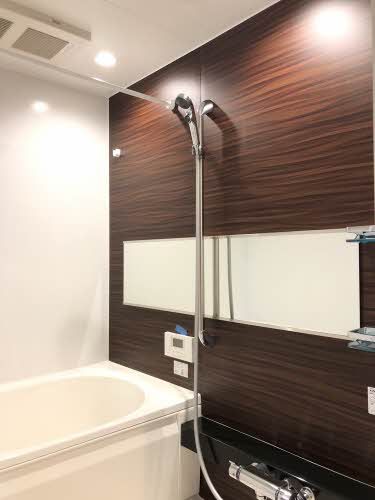 バス・シャワールーム　浴室