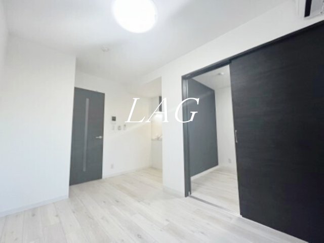 居室・リビング　洋室のお部屋です。