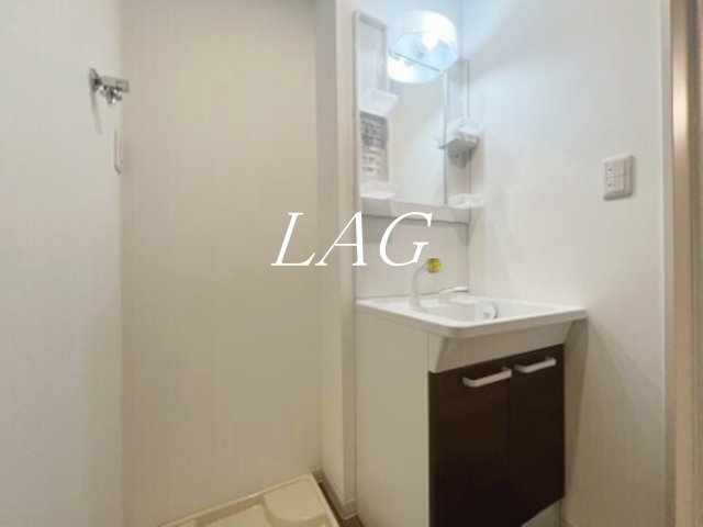 洗面設備　洗面台です。