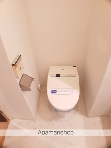 レジディア市谷薬王寺のトイレ写真