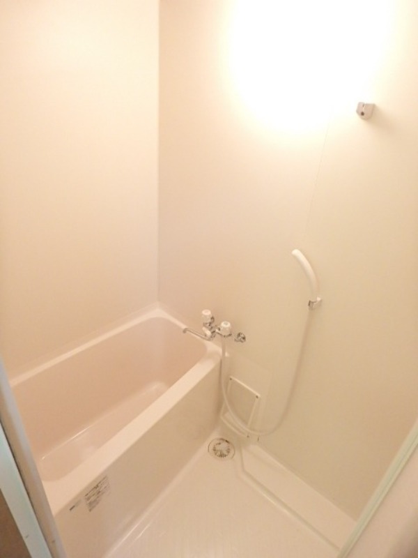 バス・シャワールーム　図面と現状に相違がある場合には現状を優先