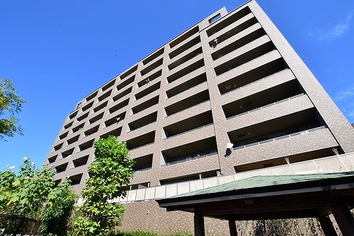 建物外観　2020年10月撮影