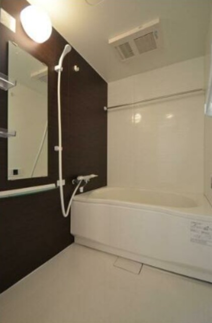 バス・シャワールーム　快適なバスルーム！