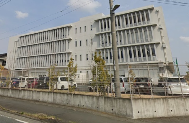 中学校　浜松市立浜名中学校（中学校）まで2600m