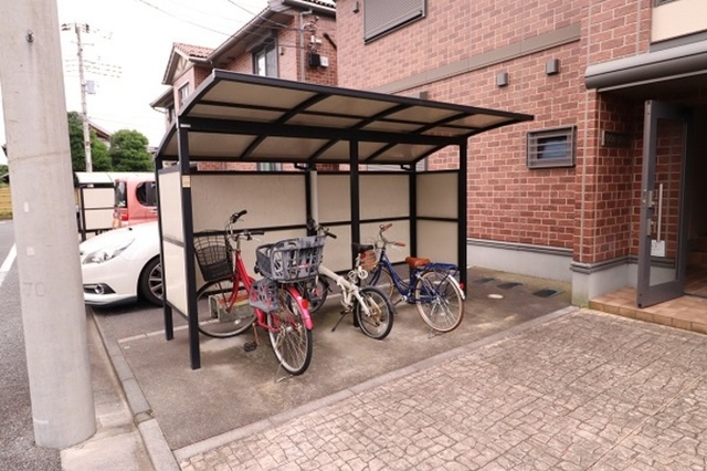 その他　屋根付き自転車駐輪場