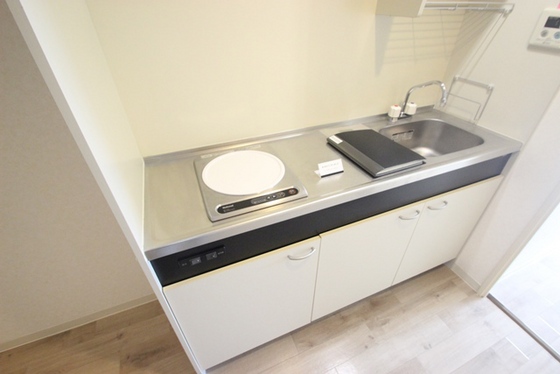 キッチン　※別部屋の写真です