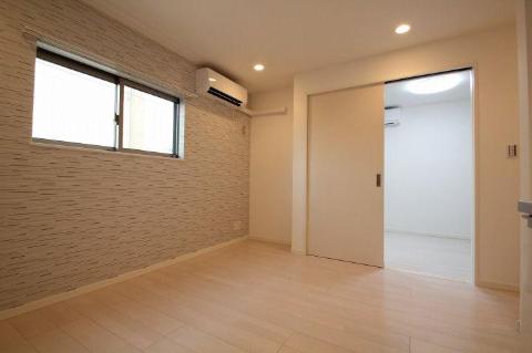 居室・リビング　室内