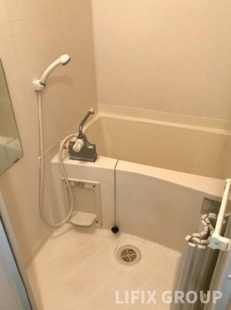 バス・シャワールーム　風呂