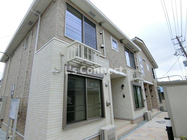 建物外観　２０２０年築のアパートです。