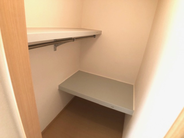 収納　ウォークインクローゼット