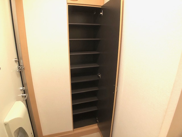 玄関　シューズBOX