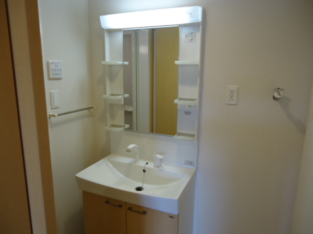 洗面設備　洗髪洗面化粧台