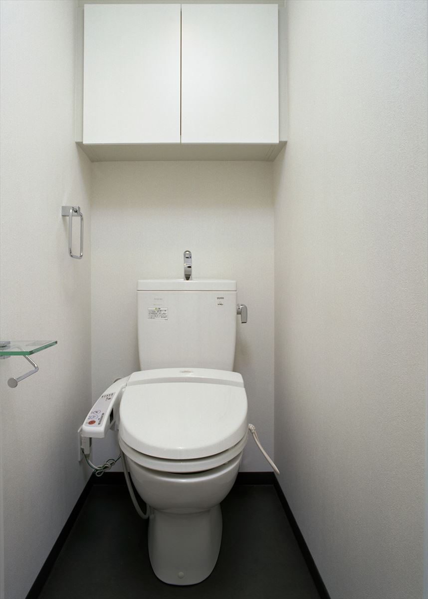 トイレ　落ち着いたトイレです