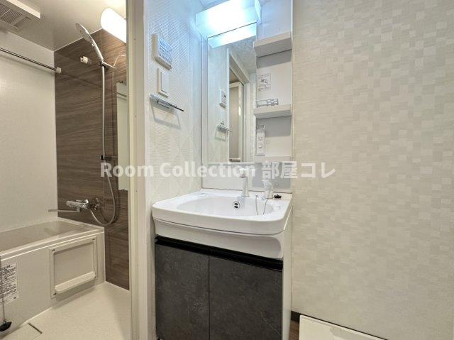 洗面設備　同シリーズイメージ写真 反転色違い 現況と異なる場合現況優先