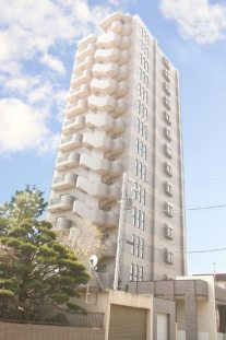建物外観　☆とってもオシャレな高層マンション！オートロック付です！