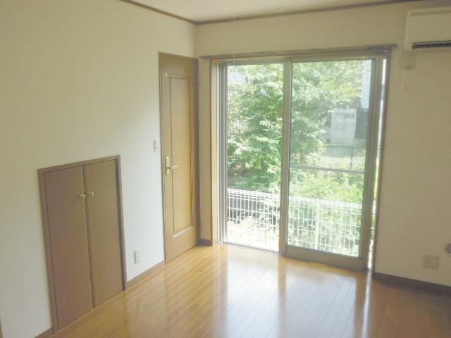 居室・リビング　★お部屋探しは株式会社タウンハウジング東京まで★