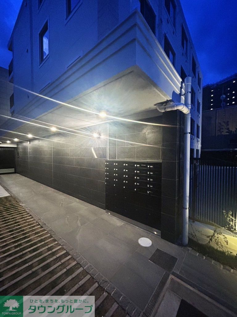 エントランス　エントランス