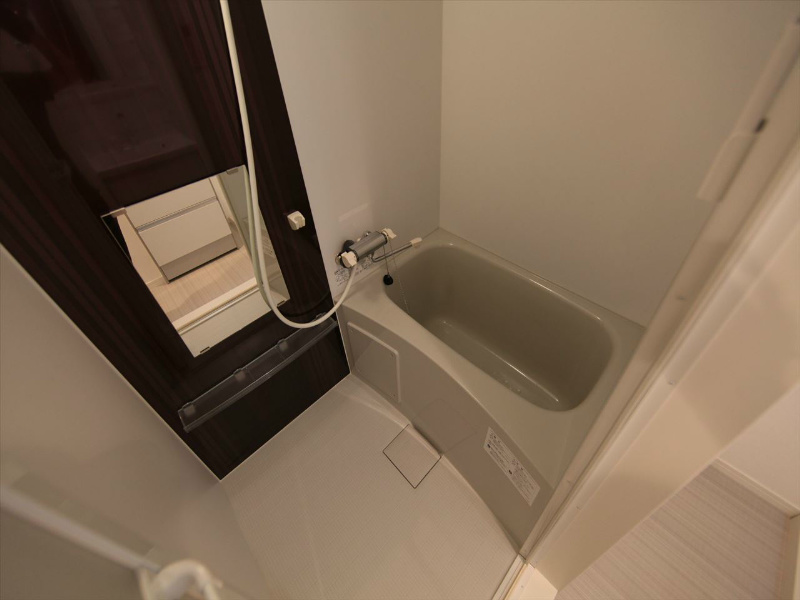 バス・シャワールーム　浴室暖房乾燥機付　24時間換気機能付バスルーム