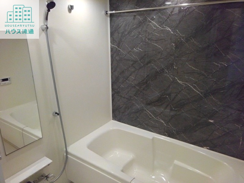 バス・シャワールーム　※別号室の写真です