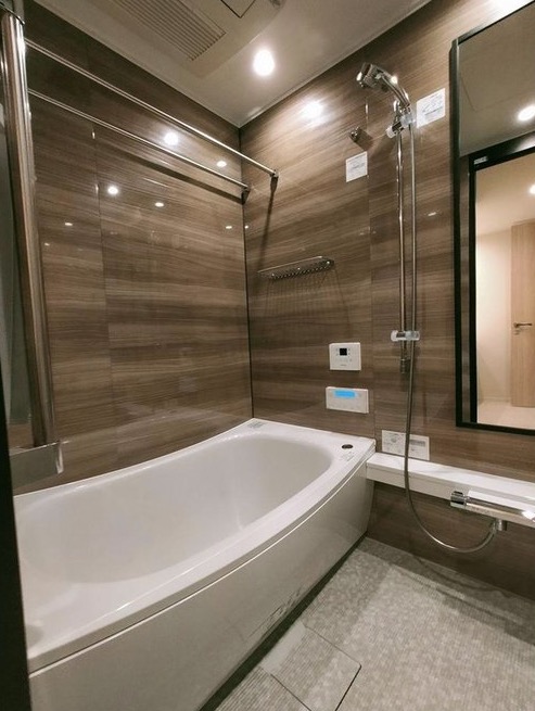 バス・シャワールーム　別部屋参考写真