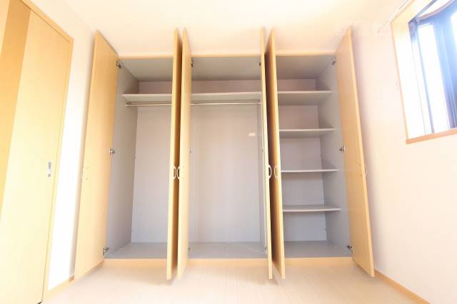 収納　※別の部屋の写真を流用しています。