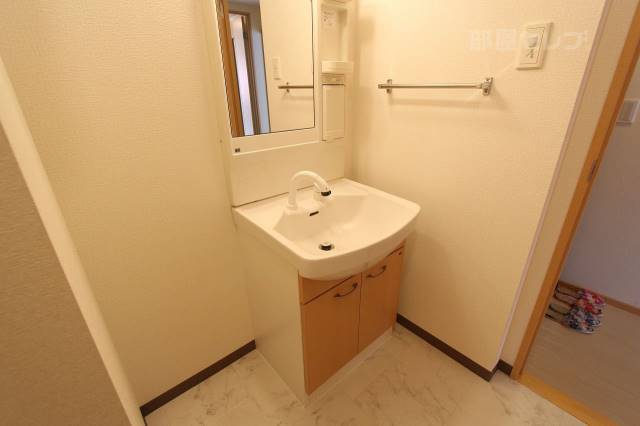 洗面設備　※別の部屋の写真を流用しています。