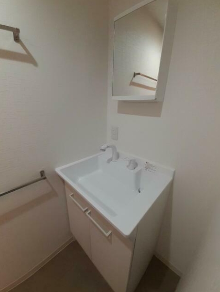 洗面設備　洗面所です