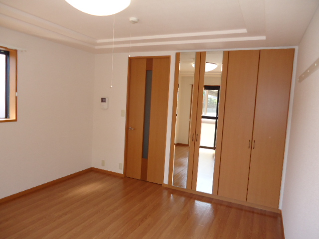 収納　クローゼット(閉)