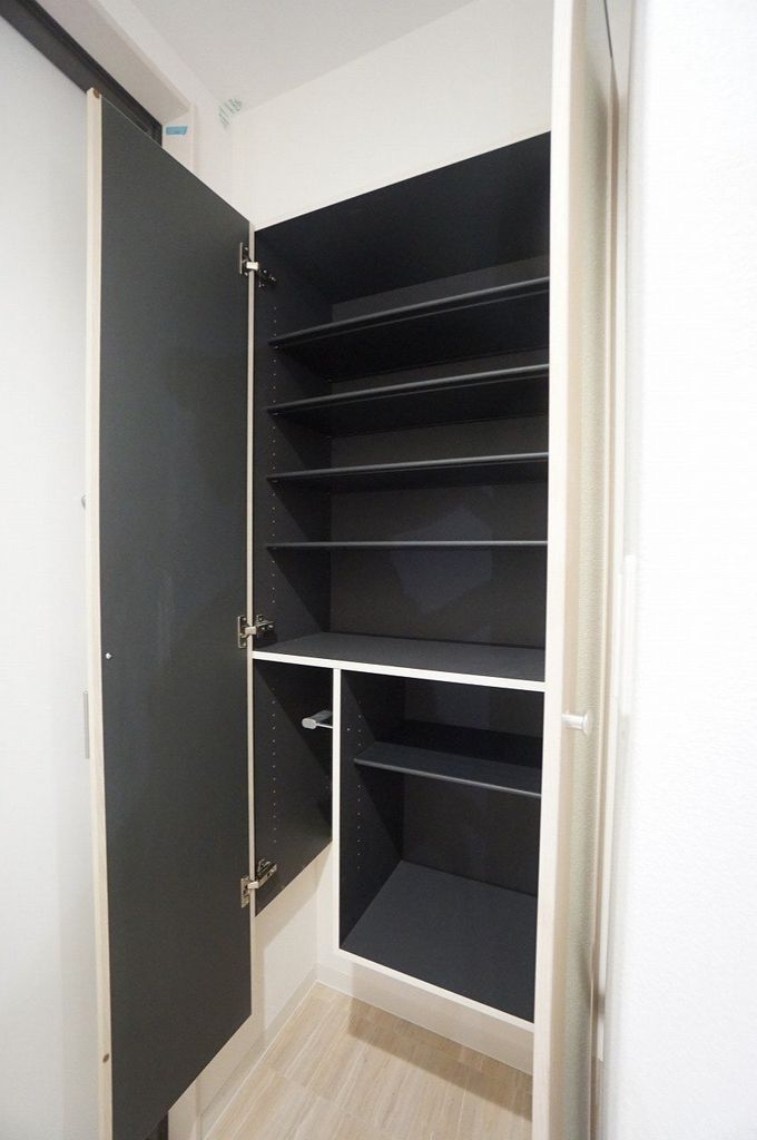 玄関　同施工会社の参考写真