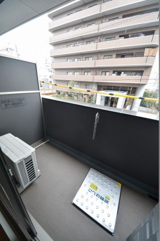 バルコニー　プレサンス高津公園ディオ　バルコニー