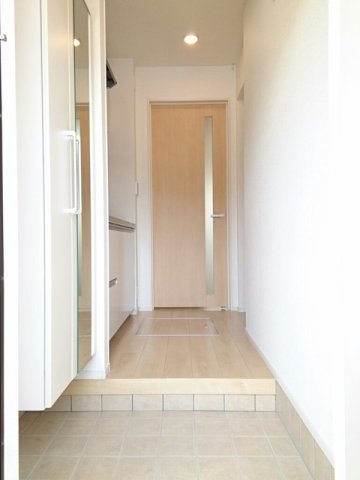 玄関　明るい玄関です