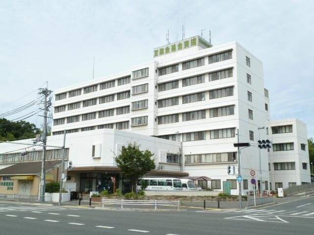 病院　友紘会総合病院（病院）まで2028m