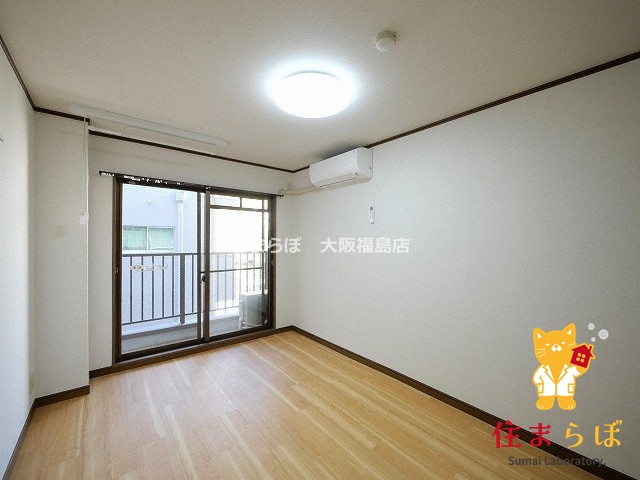 居室・リビング　「“合う暮らし”を、LINEで一緒に描こう。」