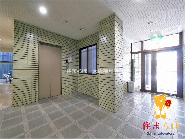 エントランス　「暮らしの設計図は、ここから始まります。」