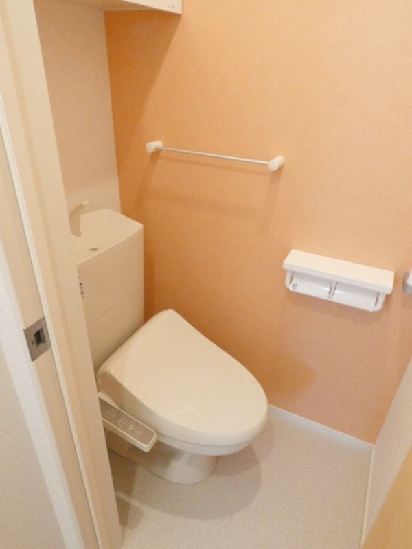 トイレ　図面と現状に相違がある場合には現状を優先