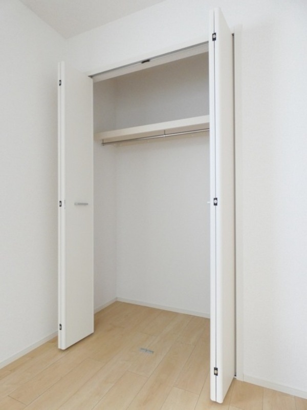 収納　図面と現状に相違がある場合には現状を優先