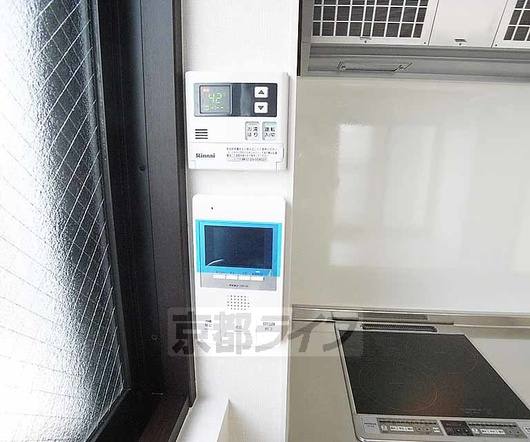 セキュリティ　鍵をかけたまま訪問者と会話ができます