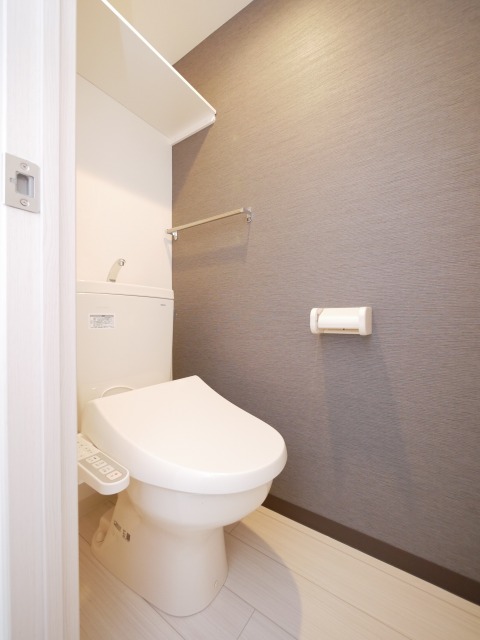 トイレ　いつも清潔・ウォシュレット完備しています♪
