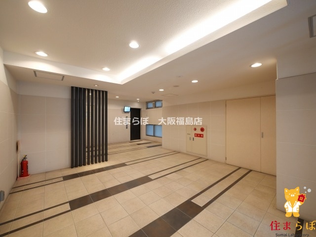 エントランス　共用部の印象も大切に