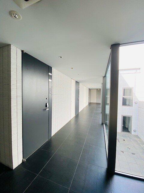 ロビー　※参考写真　共用廊下