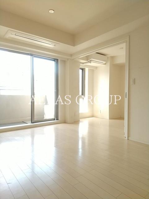 居室・リビング　同仕様写真