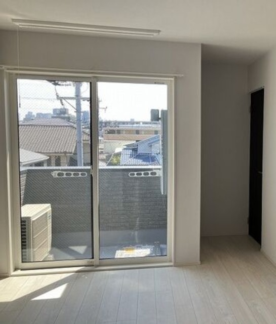 居室・リビング　同仕様