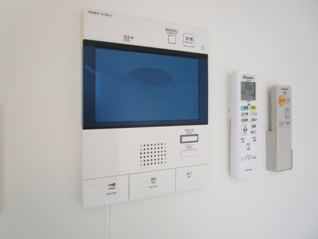 セキュリティ　モニター付インターホン